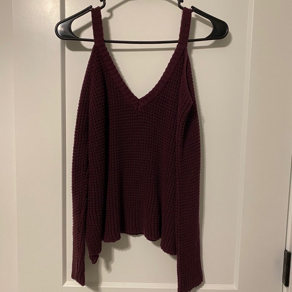 L.A Hearts V- Neck Open Shoulder Sweater XS
